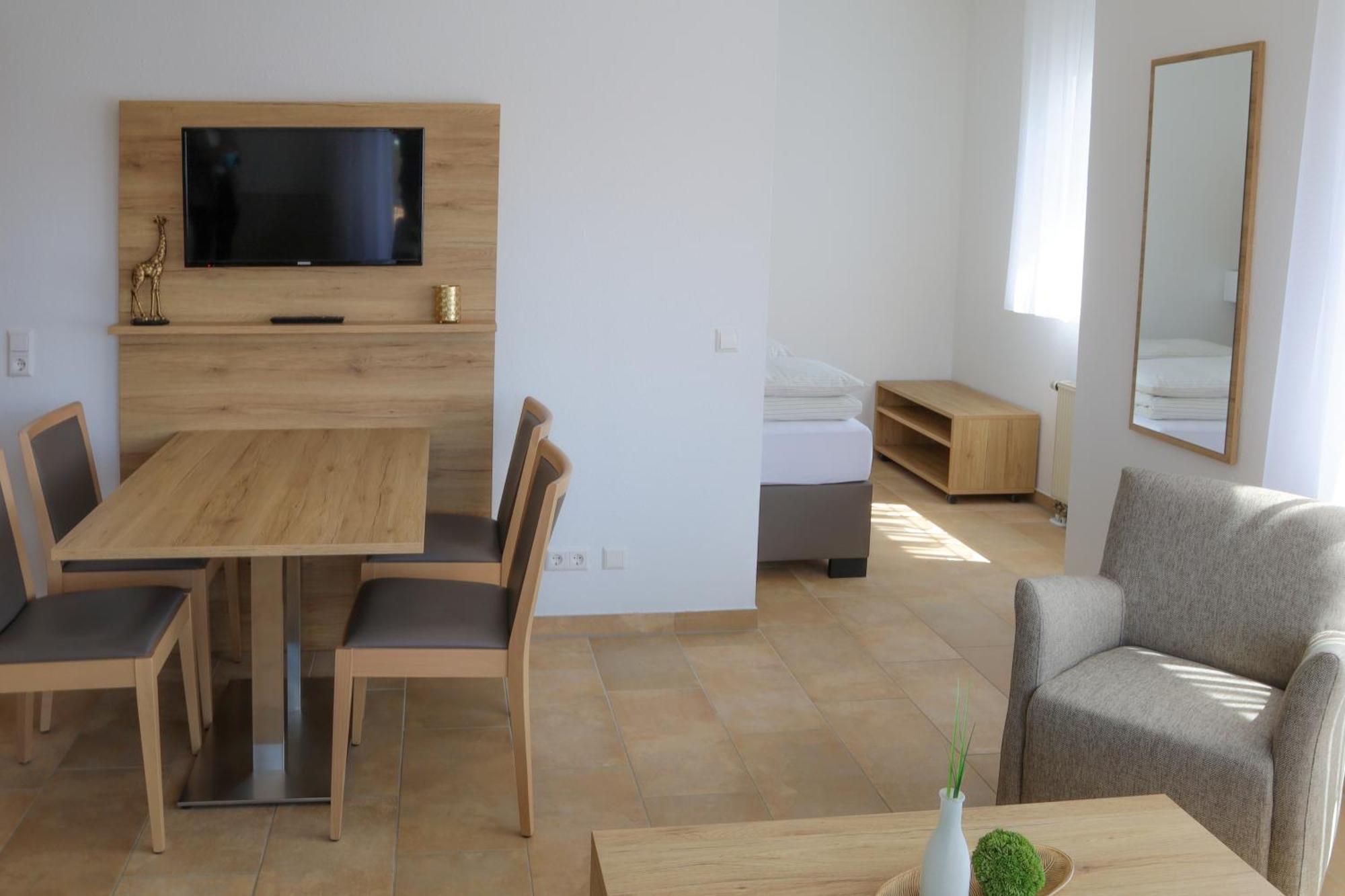 Hotel Adler Nattheim 外观 照片