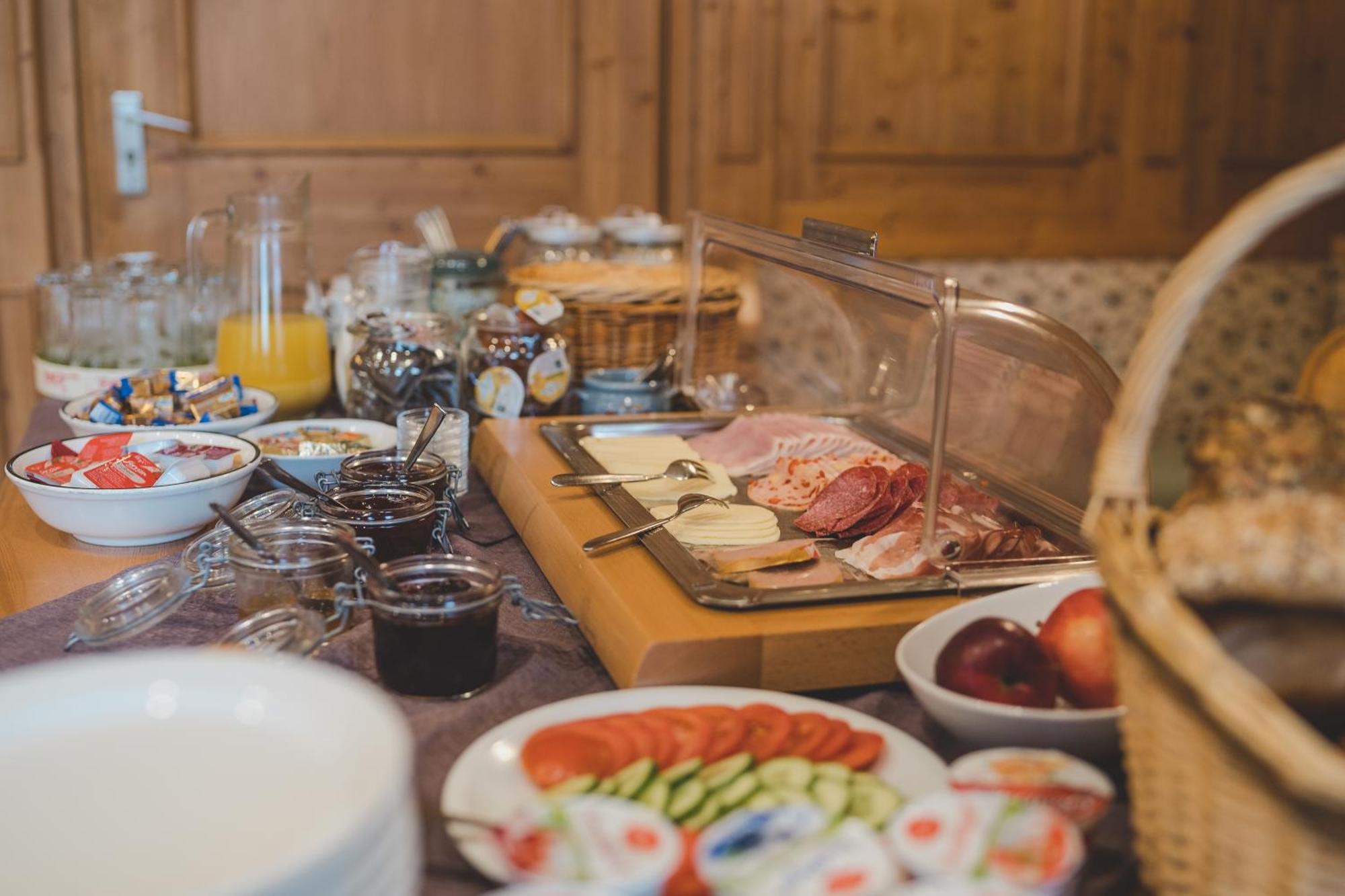 Hotel Adler Nattheim 外观 照片